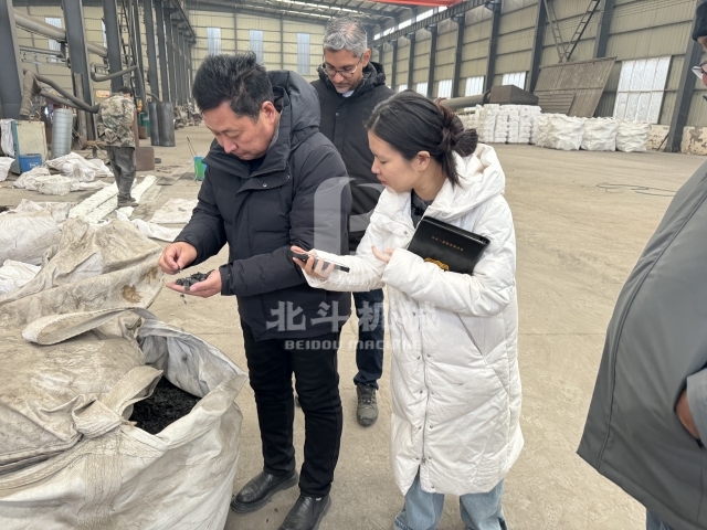 玻利維亞客戶深入考察：紡織品廢料丁香花在线观看免费高清版展實力