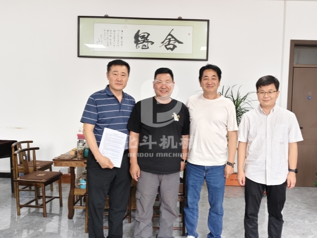 跨越山海的協作!日本黑人乱偷人妻中文字幕機械與韓國客戶簽約
